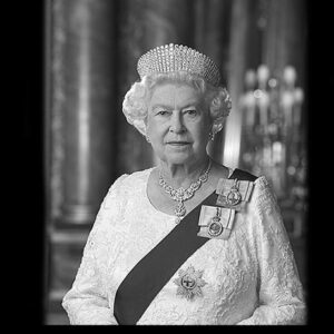 her_majesty_the_queen_1330_bw